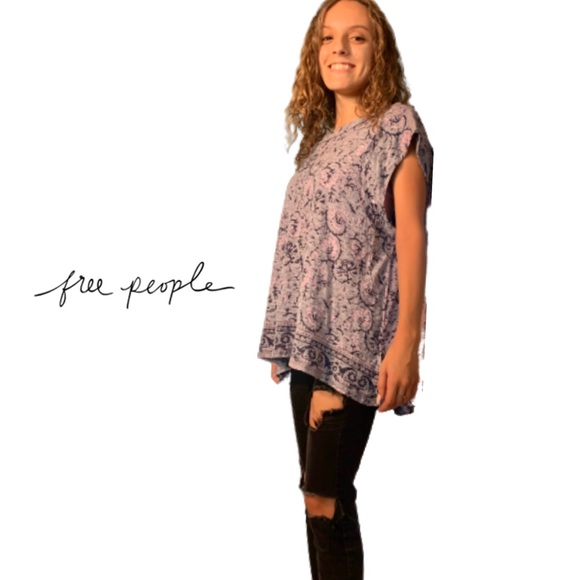 Free People Short Sleeve Casual Comfy Tee. NEW - Picture 5 of 5